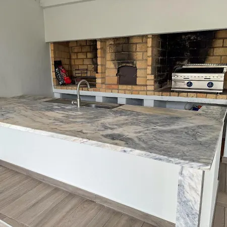 Nova En-suite Luxury, Private Pool, Sea View Вилла *