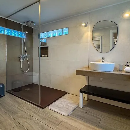 Nova En-suite Luxury, Private Pool, Sea View * Албуфейра