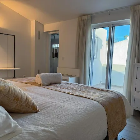 Nova En-suite Luxury, Private Pool, Sea View