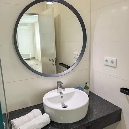 Nova En-suite Luxury, Private Pool, Sea View